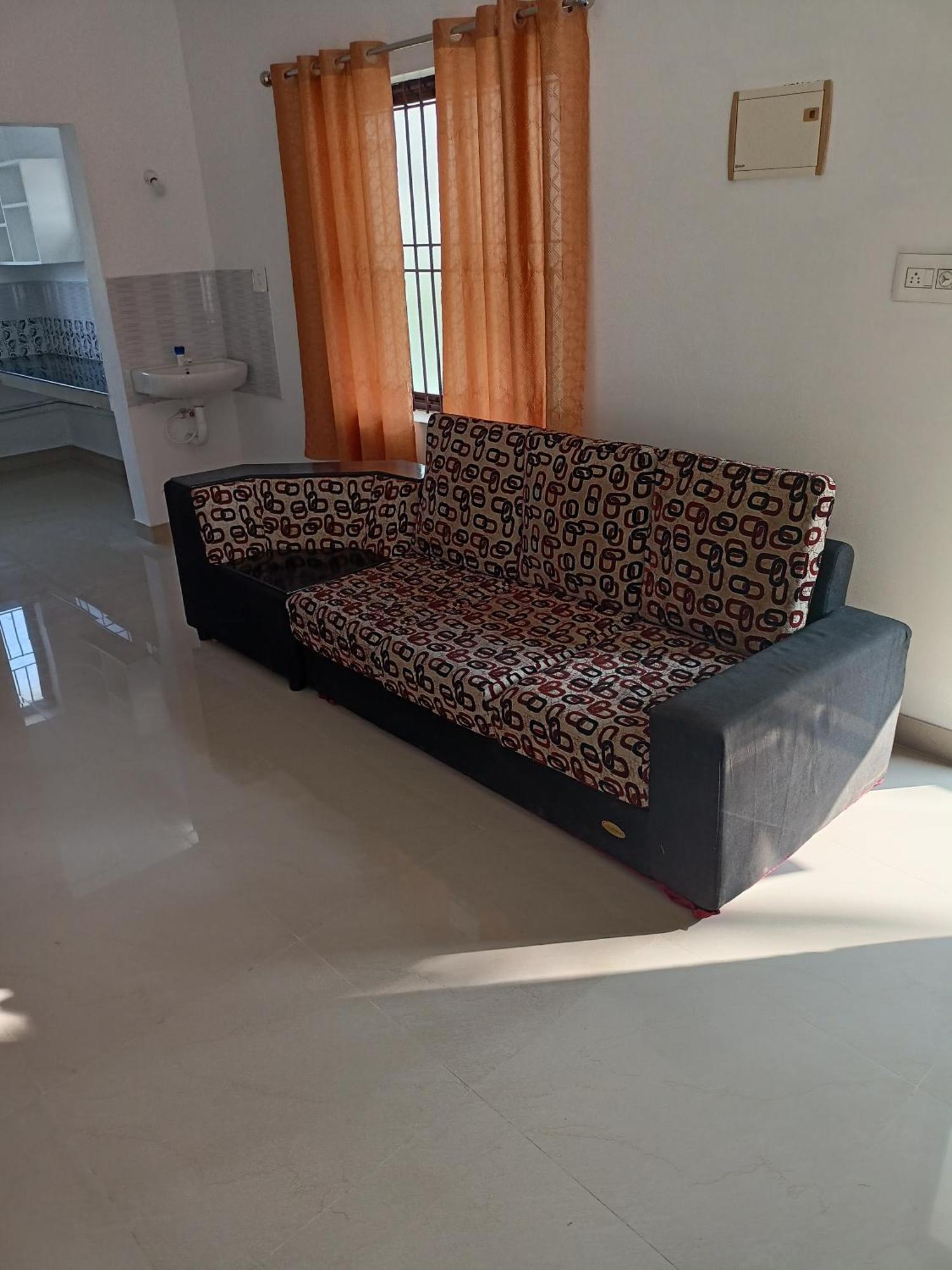 Space Villa Homestay Irimbranallur ภายนอก รูปภาพ